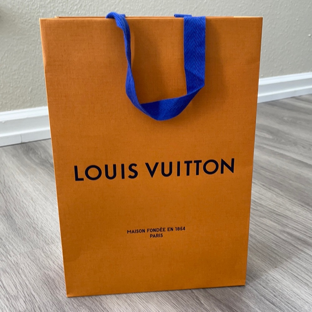 Louis Vuitton Shopper